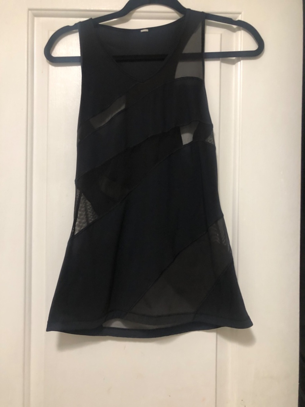 Lululemon Mesh In Motion Racerback Black Size Small - Picture 5 of 8